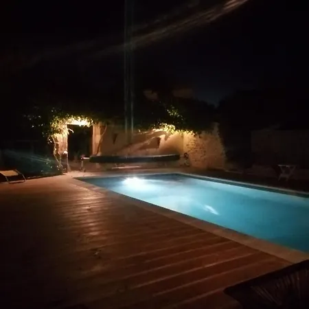 Bed & Breakfast D'hotes De La Pilatiere 4*