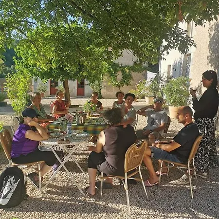 Nocleg ze śniadaniem D'hotes De La Pilatiere 4*