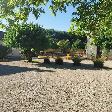 Nocleg ze śniadaniem D'hotes De La Pilatiere 4*