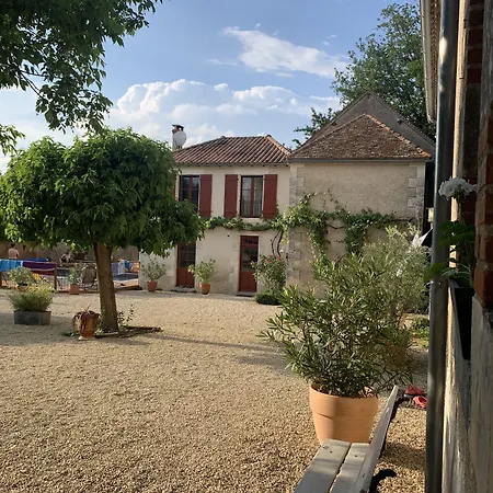 Bed & Breakfast D'hotes De La Pilatiere Persac