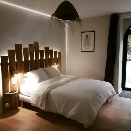 Bed & Breakfast D'hotes De La Pilatiere Persac