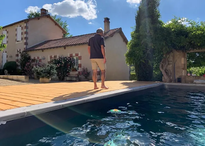 فندق مبيت وإفطار D'hotes De La Pilatiere