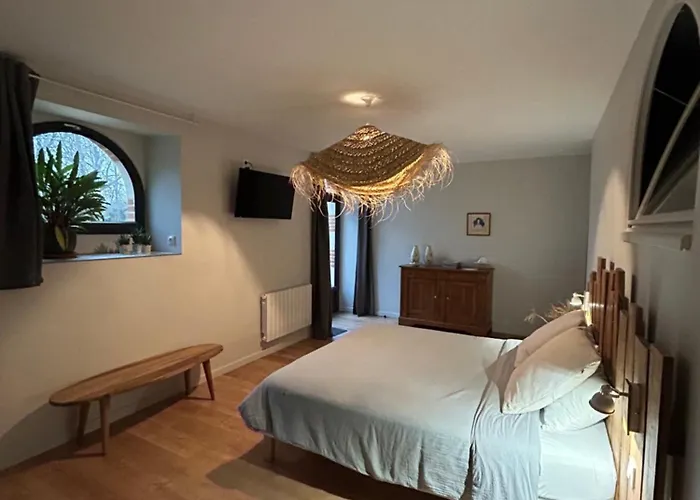 D'hotes De La Pilatiere فندق مبيت وإفطار